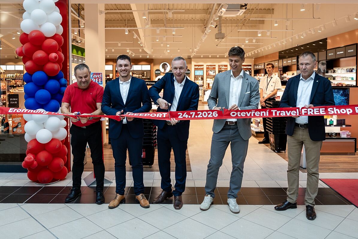 FREEPORT präsentiert den neuen Travel FREE Shop
