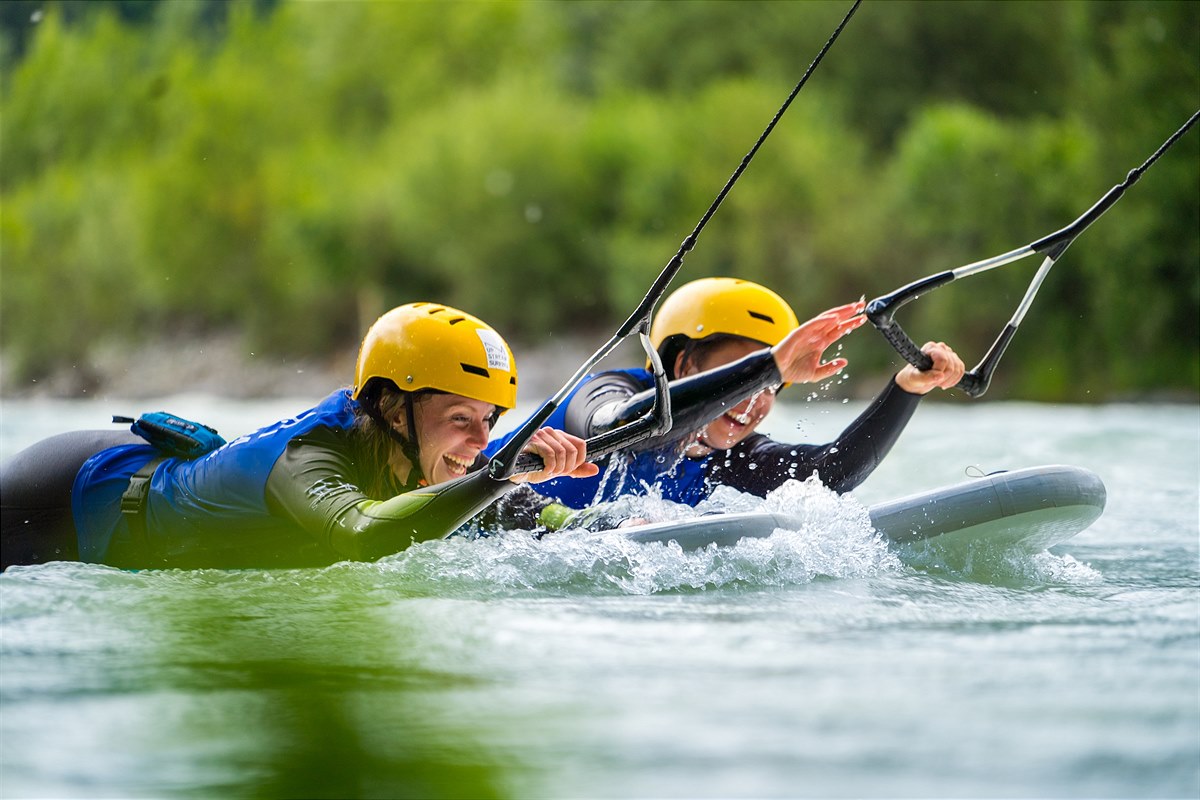 Upstream Surfing 