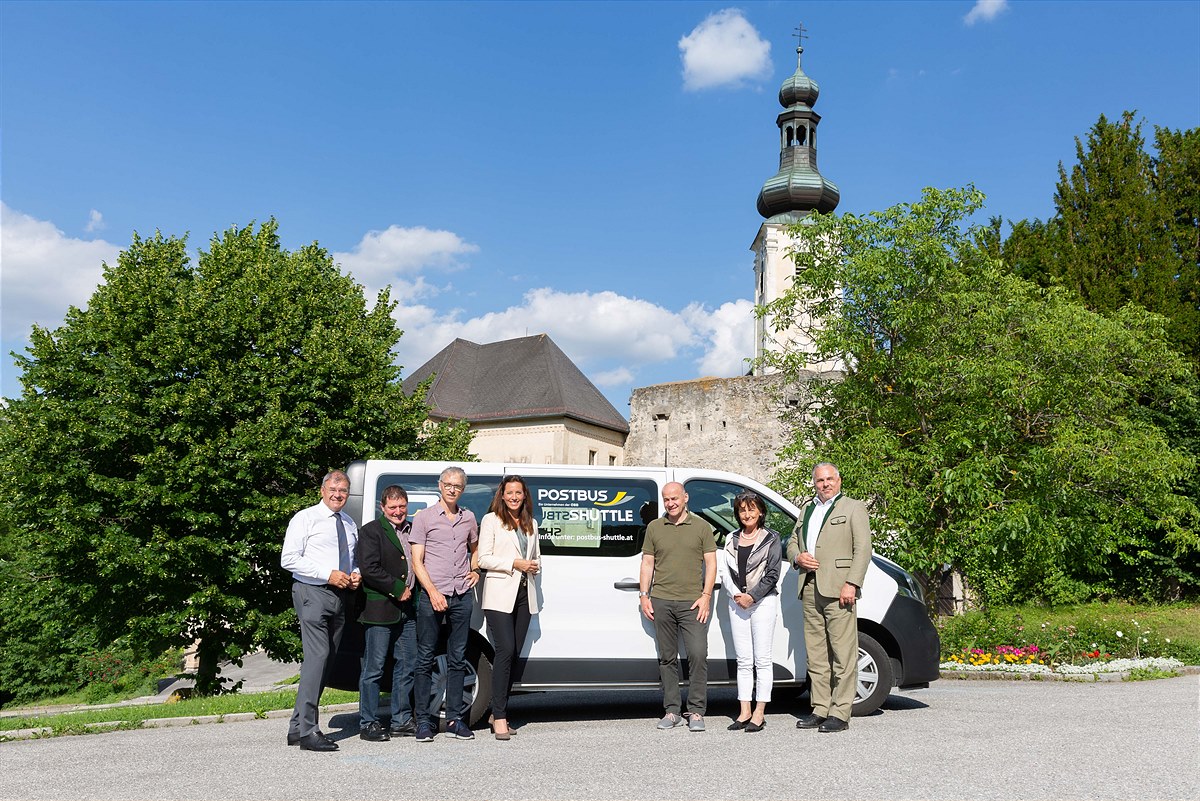 Jungfernfahrt für Kultur- und Wander-Shuttle
